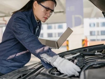 Motorschaden Ankauf NRW – Auto trotz Motorschaden gewinnbringend verkaufen