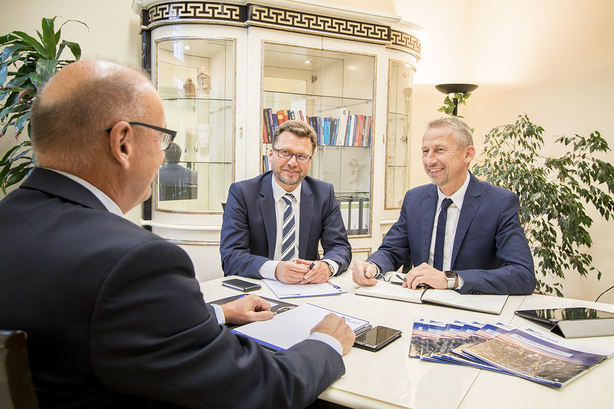 Outplacement neu gedacht: Maßgeschneiderte Strategien für Führungskräfte