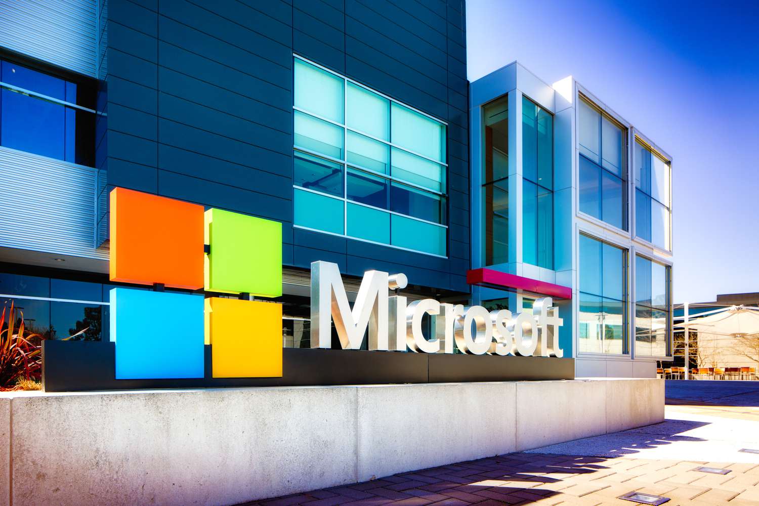 Windows Server 2022 Schlüssel kaufen – Sofort-Download mit kostenlosem professionellen Support